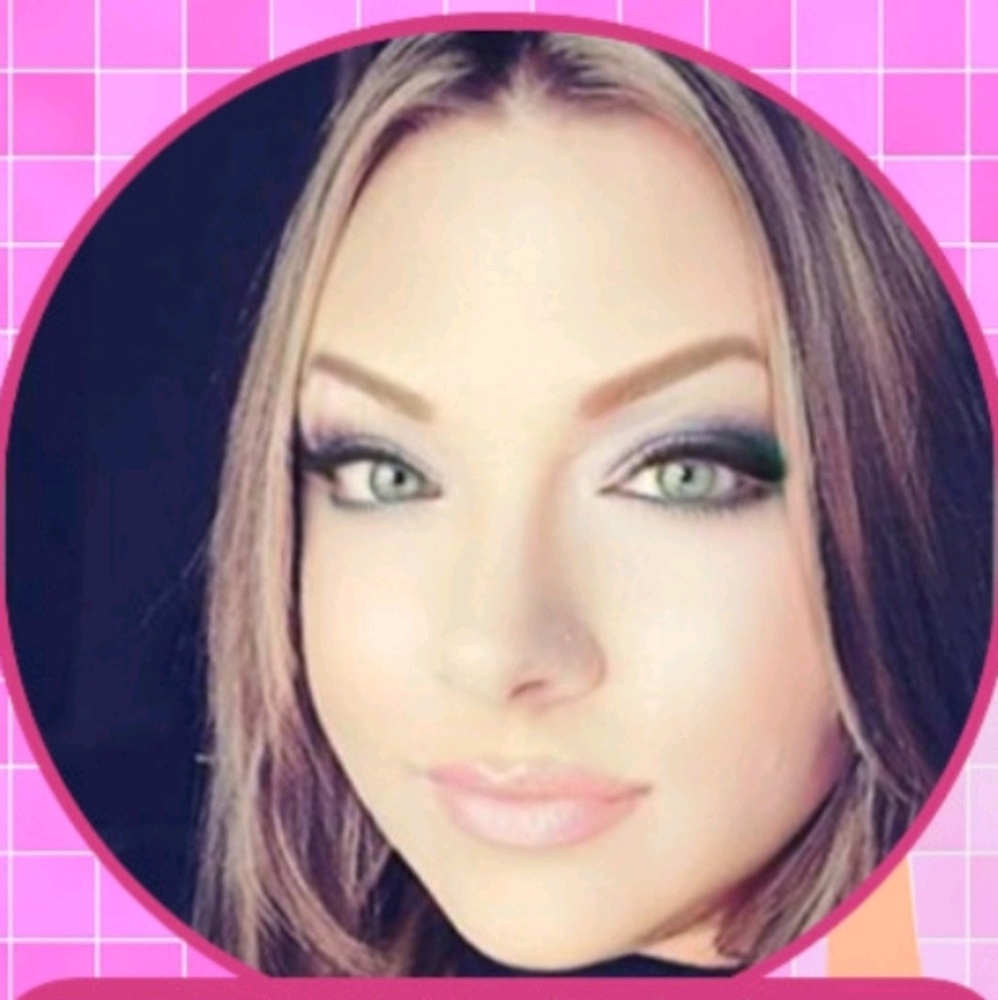 Meet your Posher, Kari
